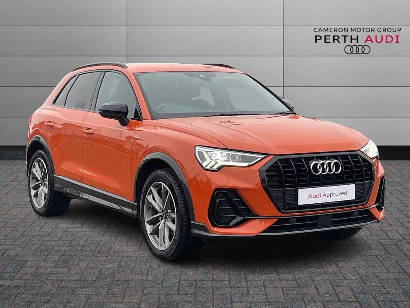 Main listing image - Audi Q3