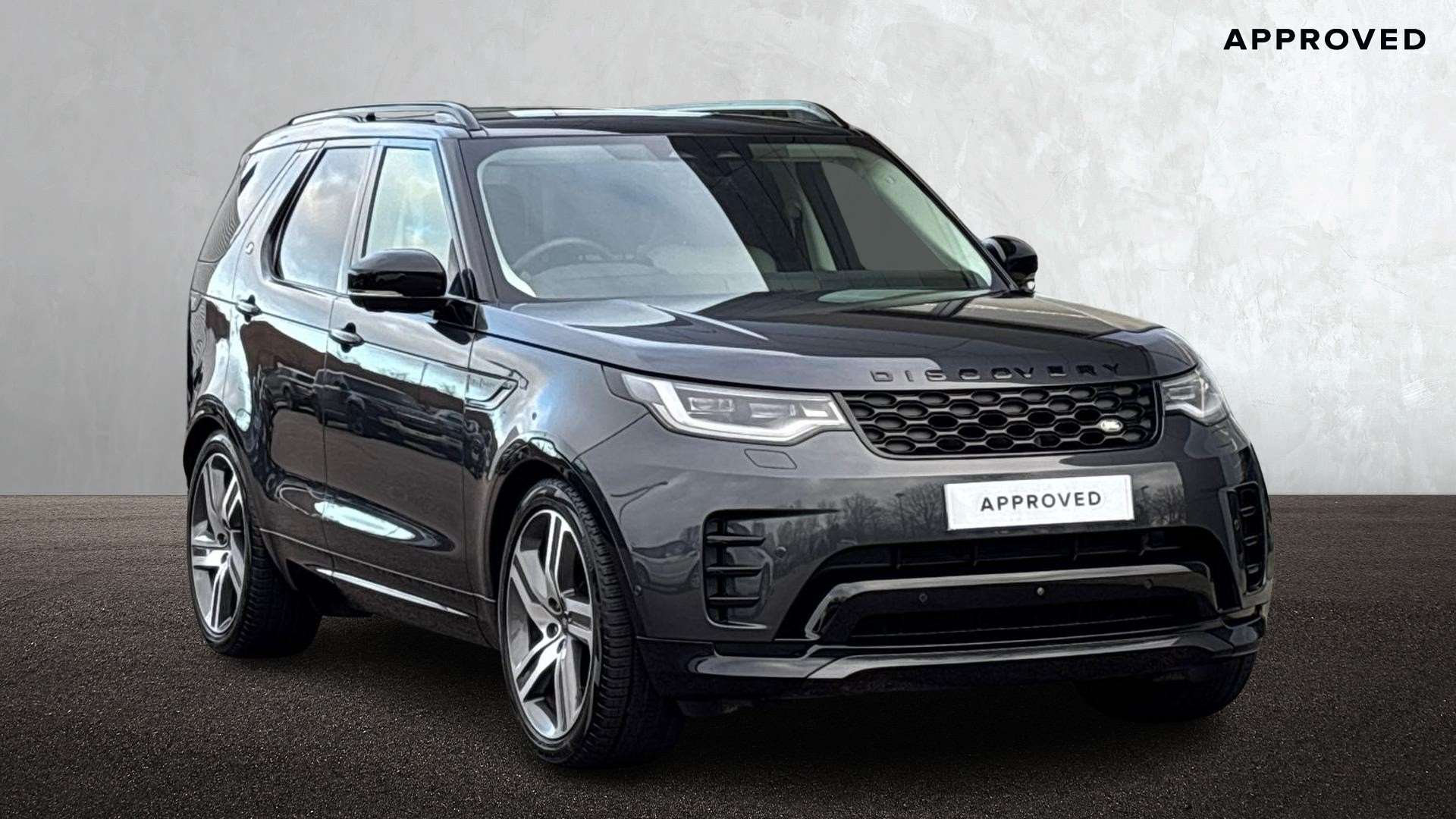 Main listing image - Land Rover Discovery