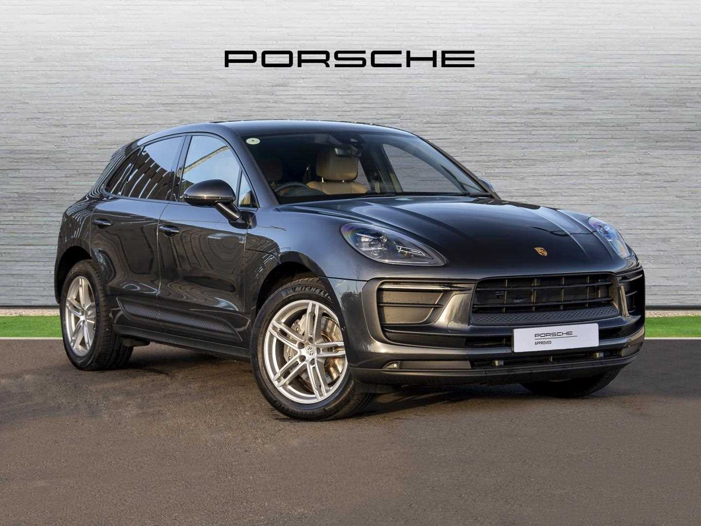 Main listing image - Porsche Macan