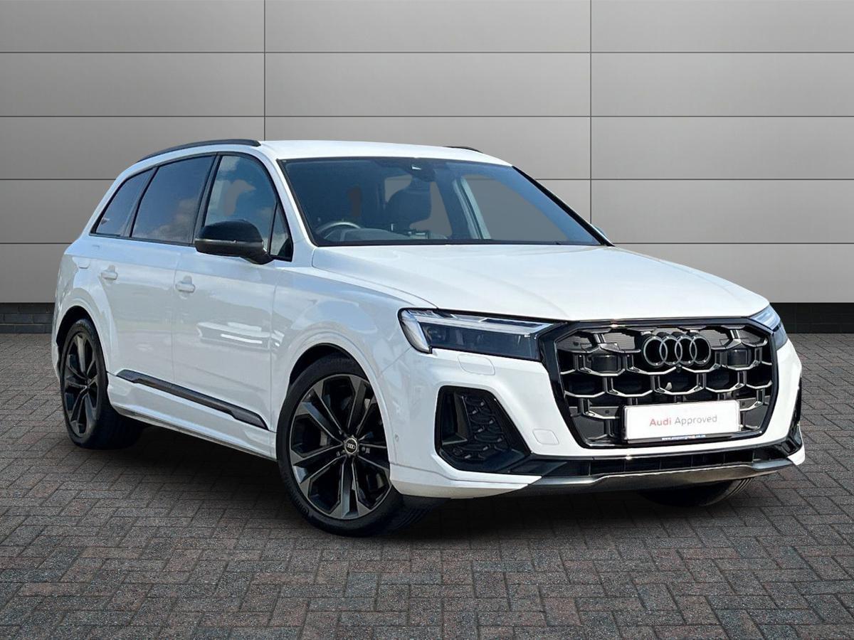 Main listing image - Audi Q7