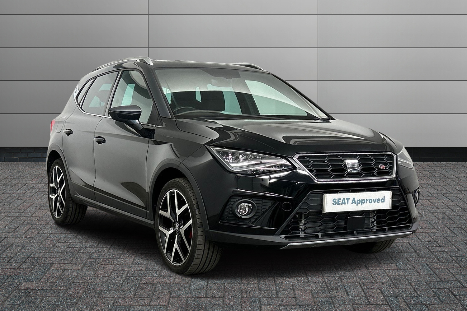 Main listing image - SEAT Arona