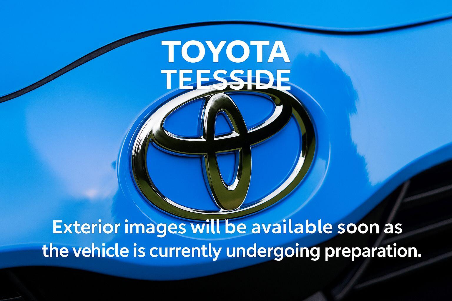 Main listing image - Toyota Land Cruiser