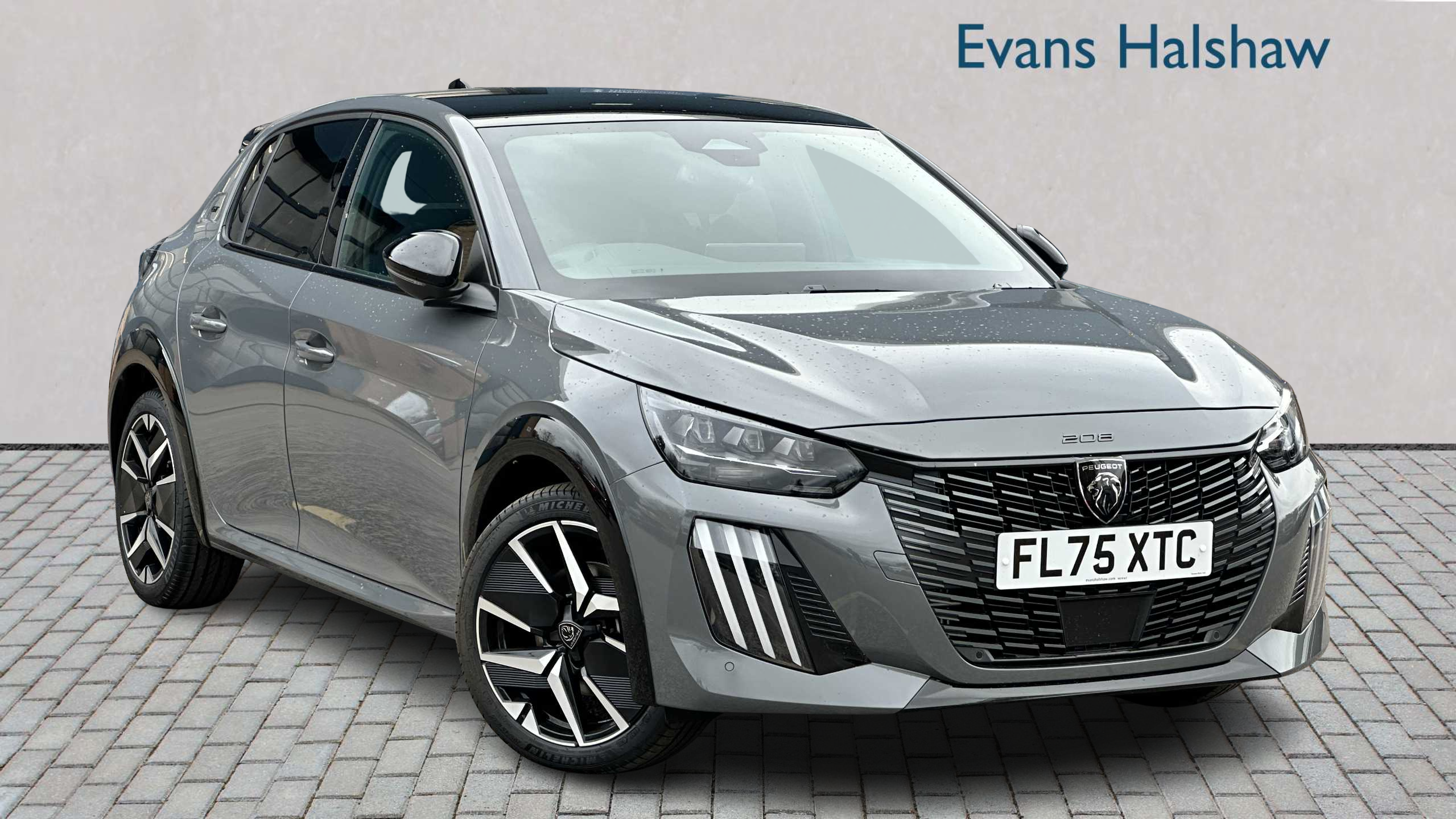 Main listing image - Peugeot 208