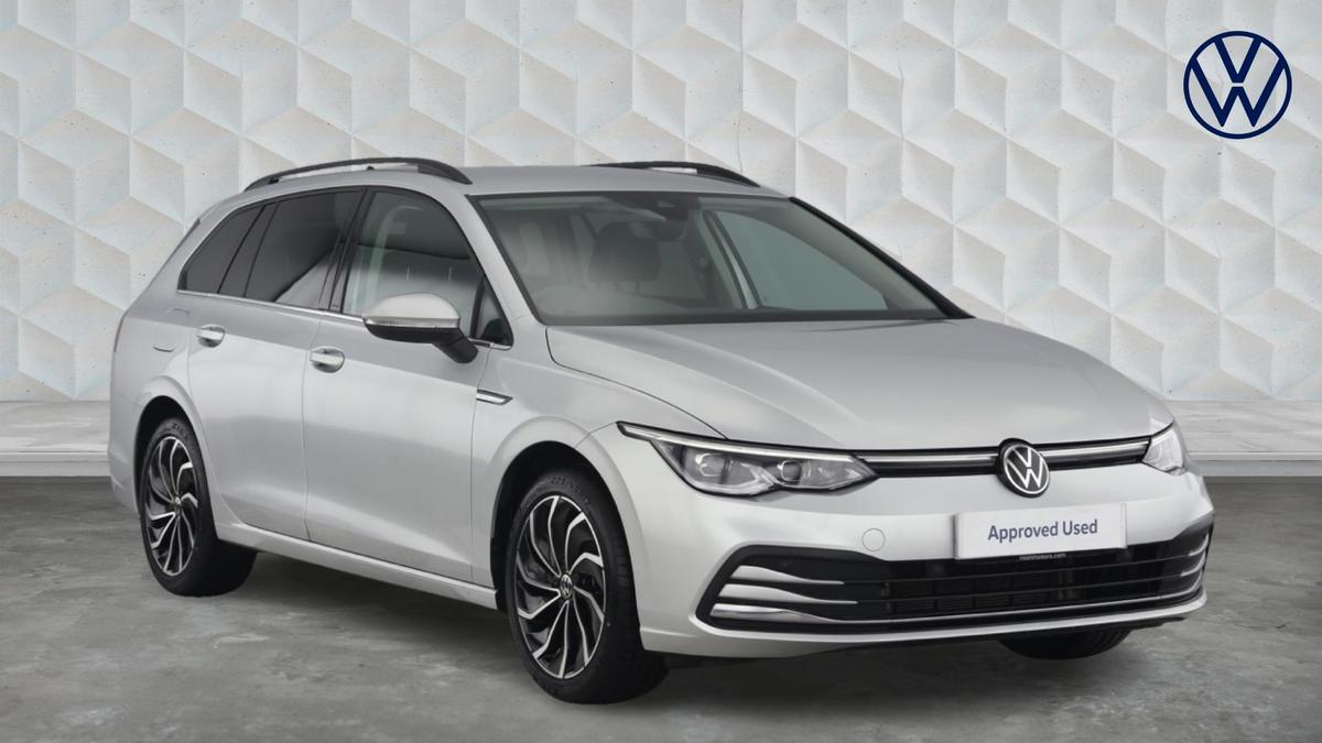 Main listing image - Volkswagen Golf Estate