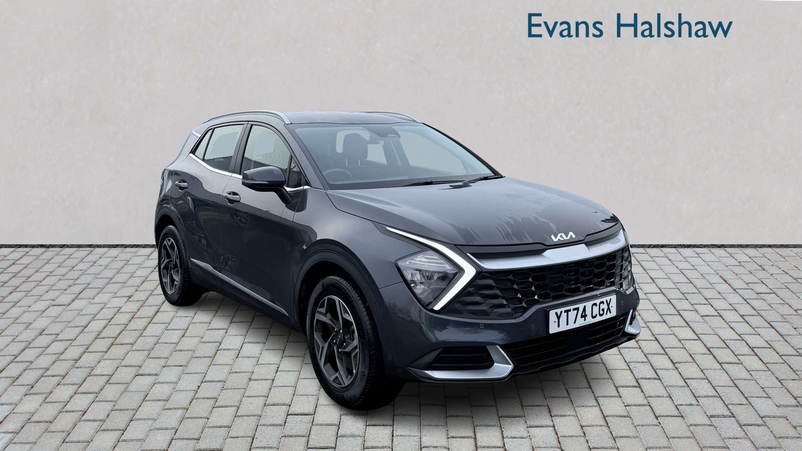 Main listing image - Kia Sportage