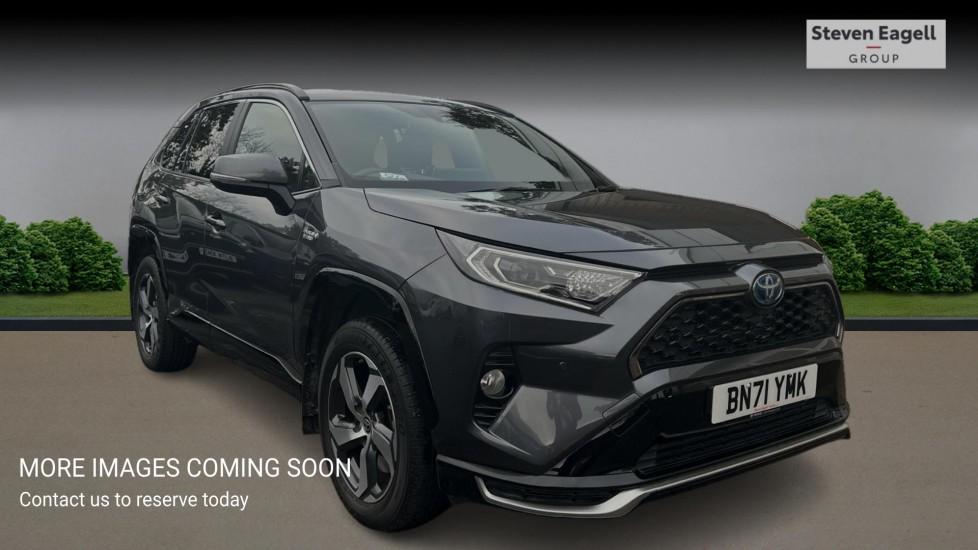 Main listing image - Toyota RAV4