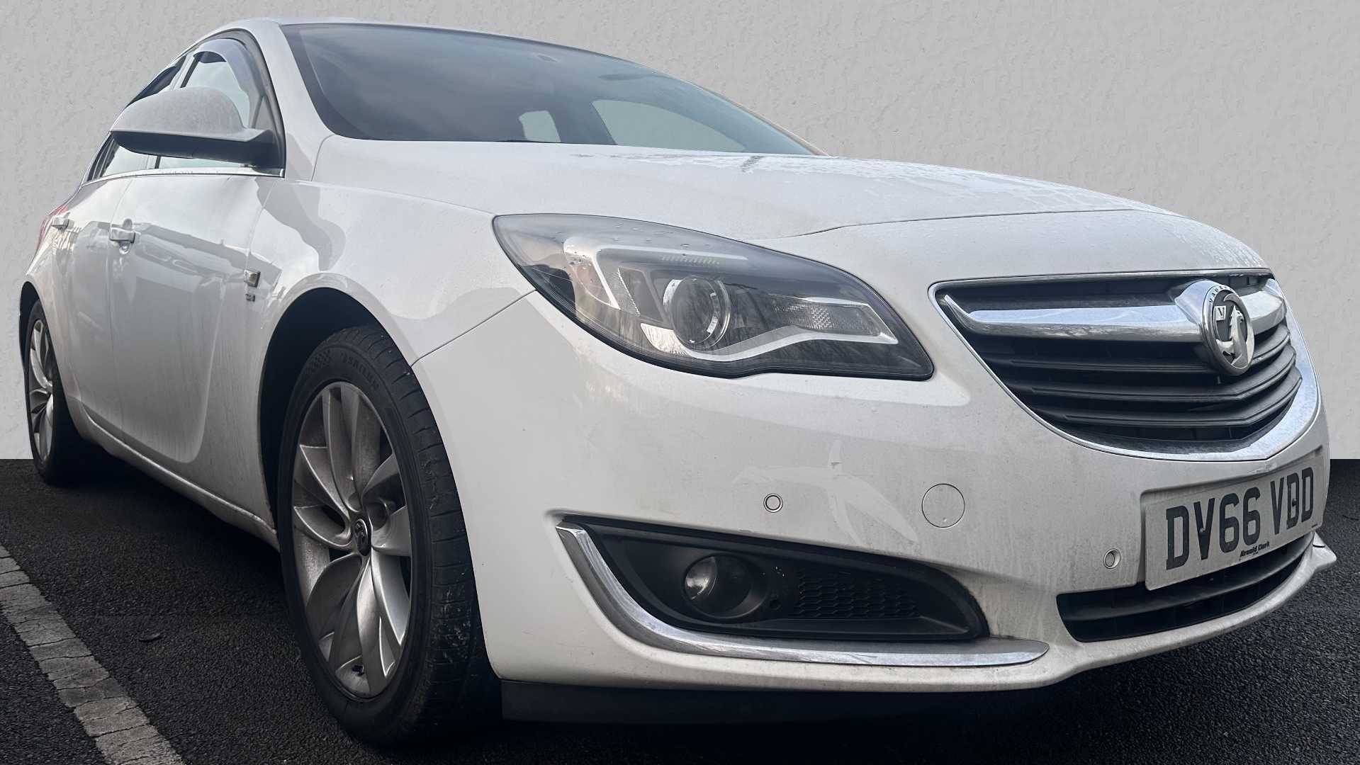 Main listing image - Vauxhall Insignia