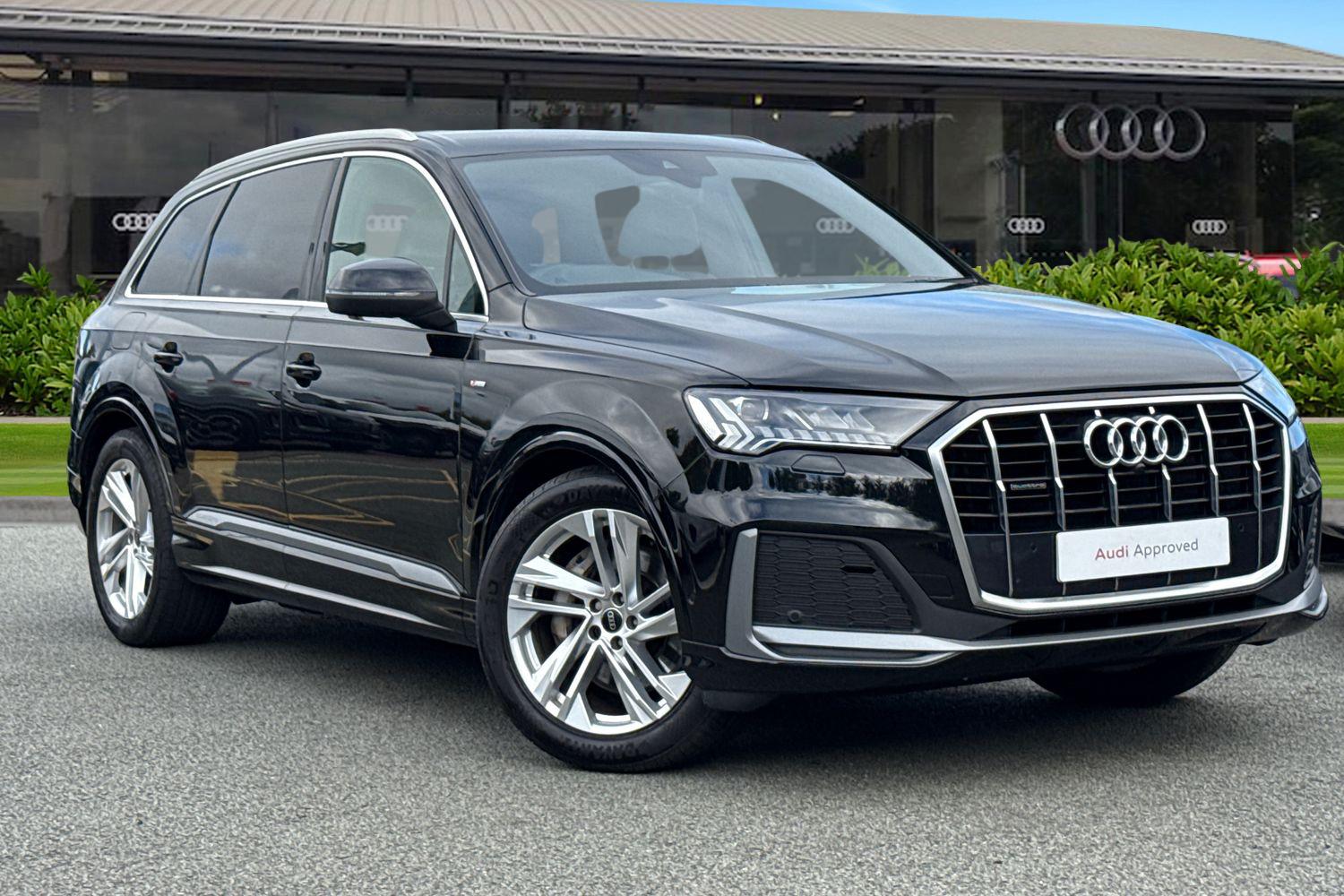Main listing image - Audi Q7