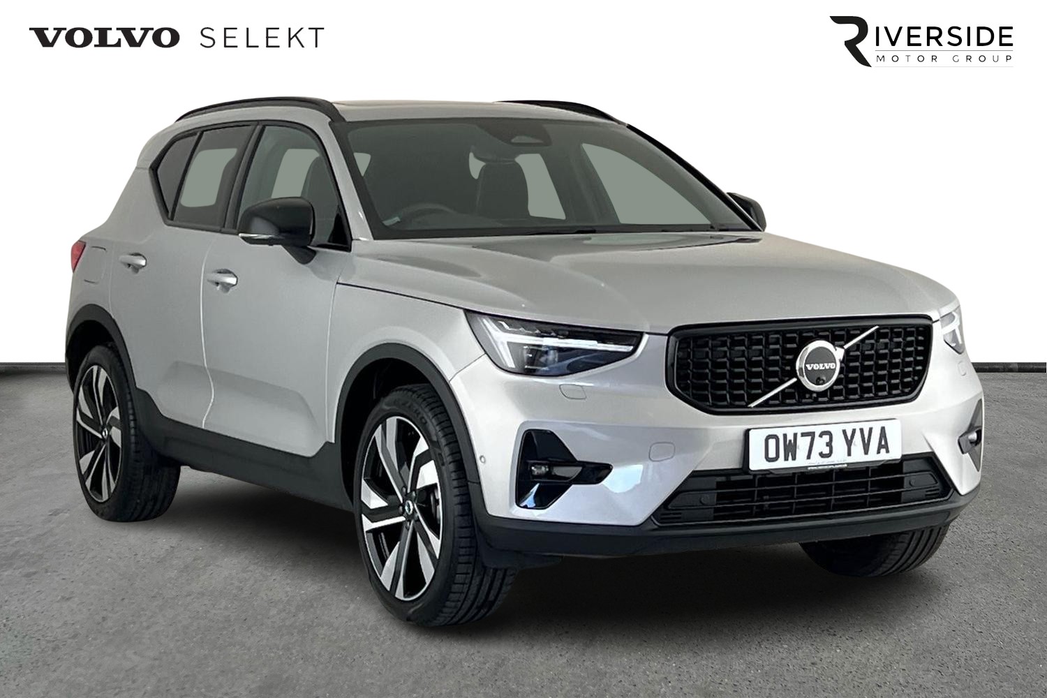 Main listing image - Volvo XC40