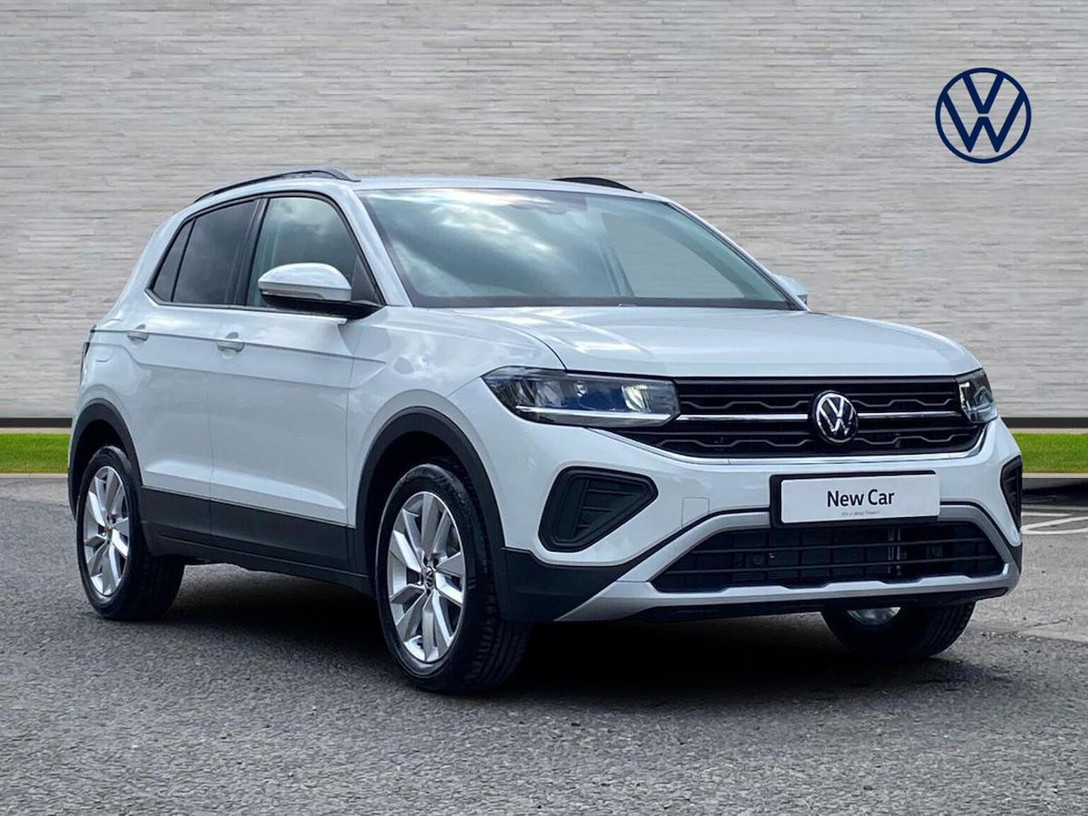 Main listing image - Volkswagen T-Cross