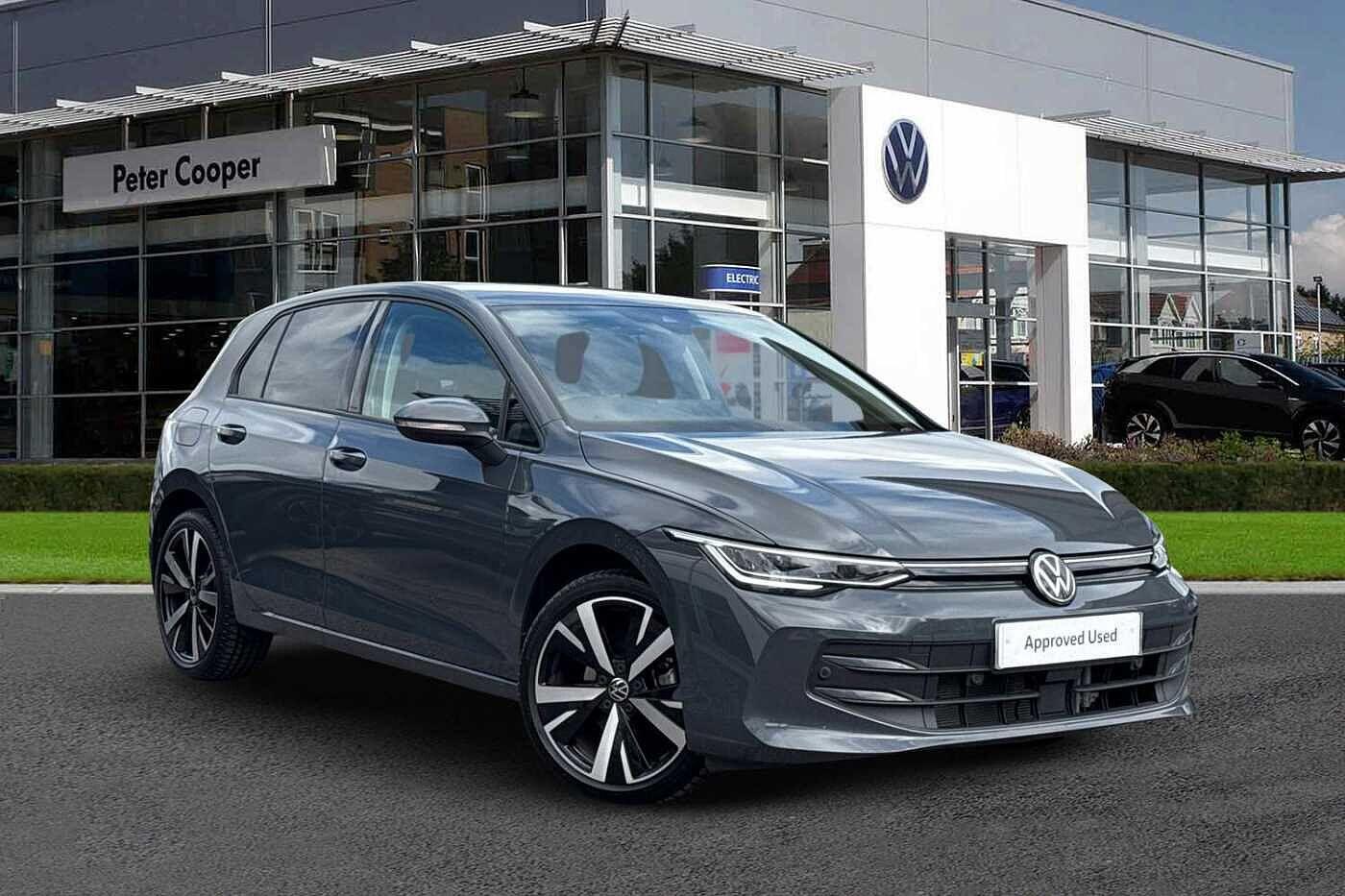 Main listing image - Volkswagen Golf