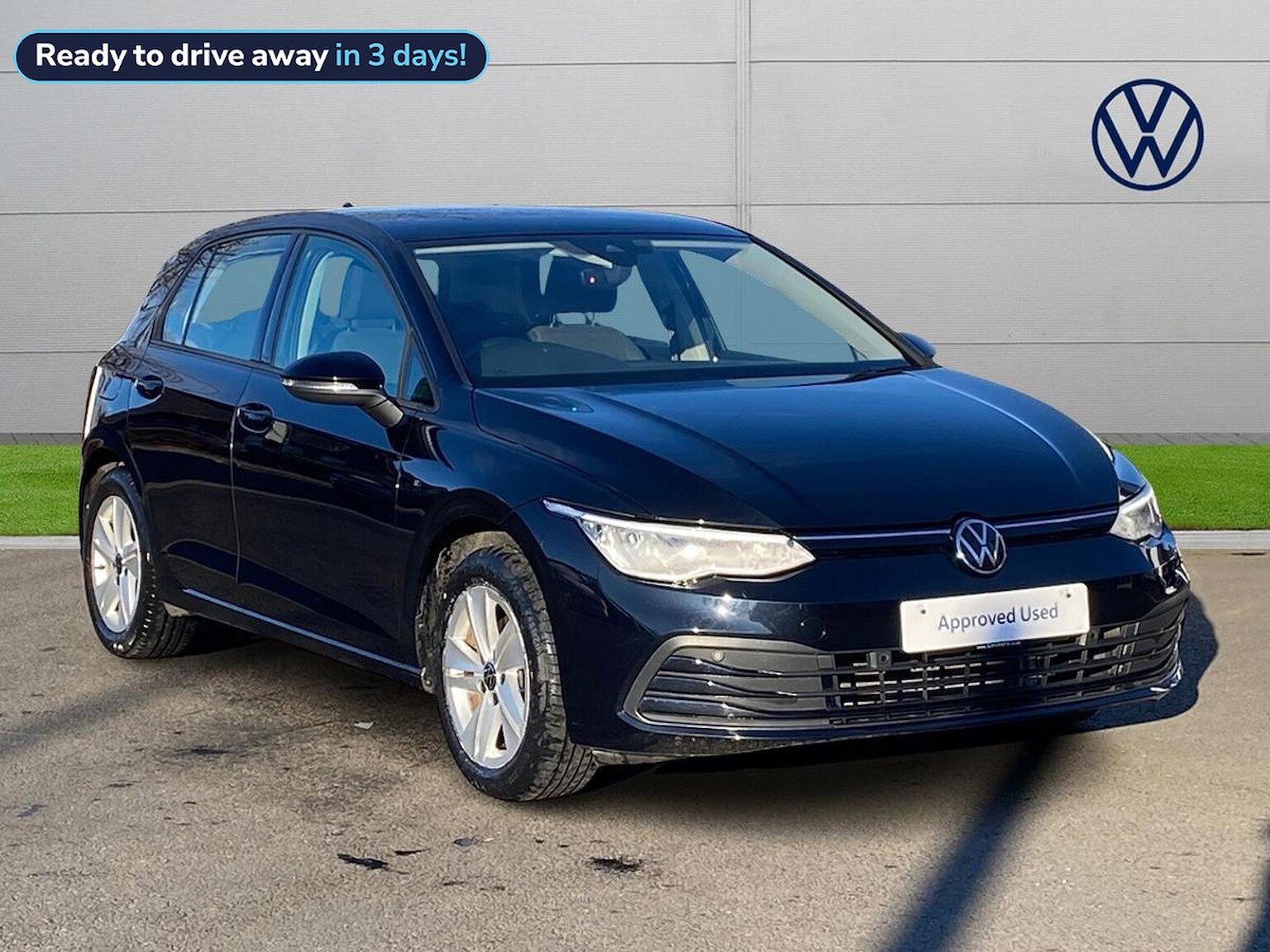 Main listing image - Volkswagen Golf