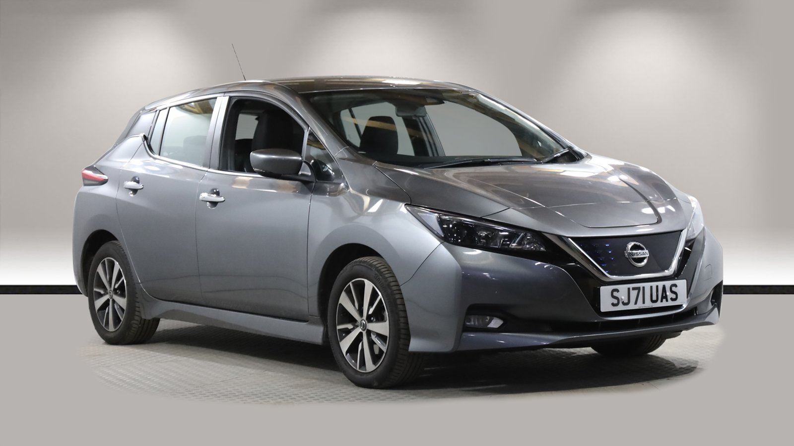 Main listing image - Nissan Leaf