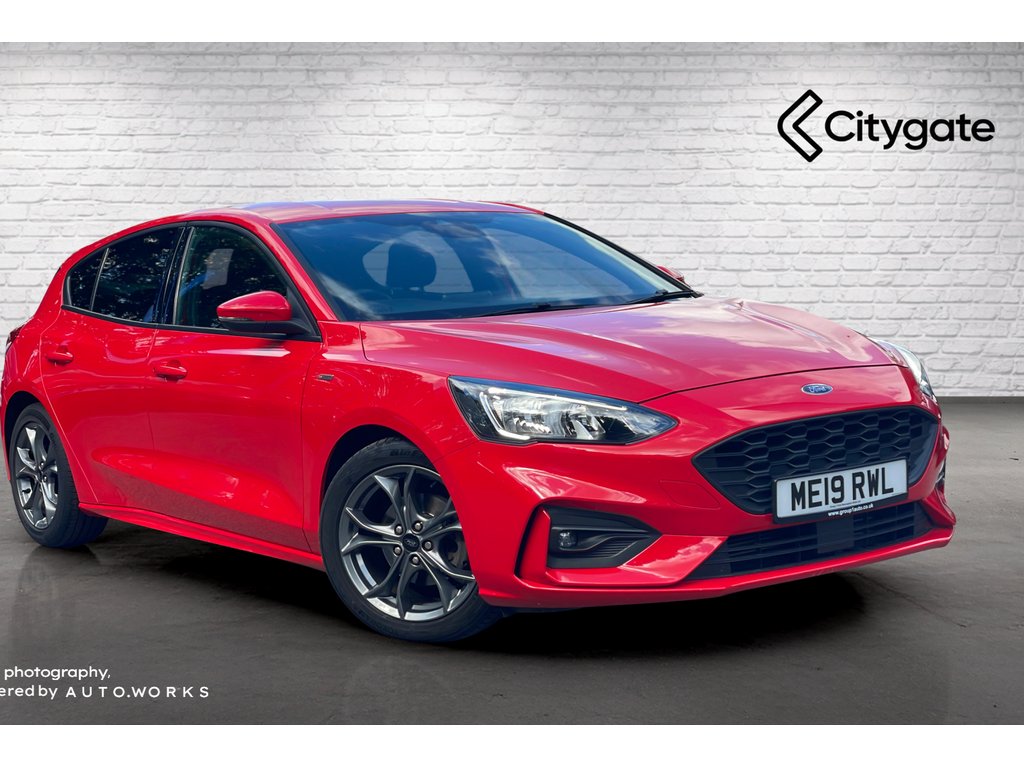 Main listing image - Ford Focus