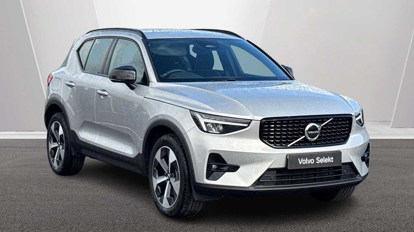 Main listing image - Volvo XC40