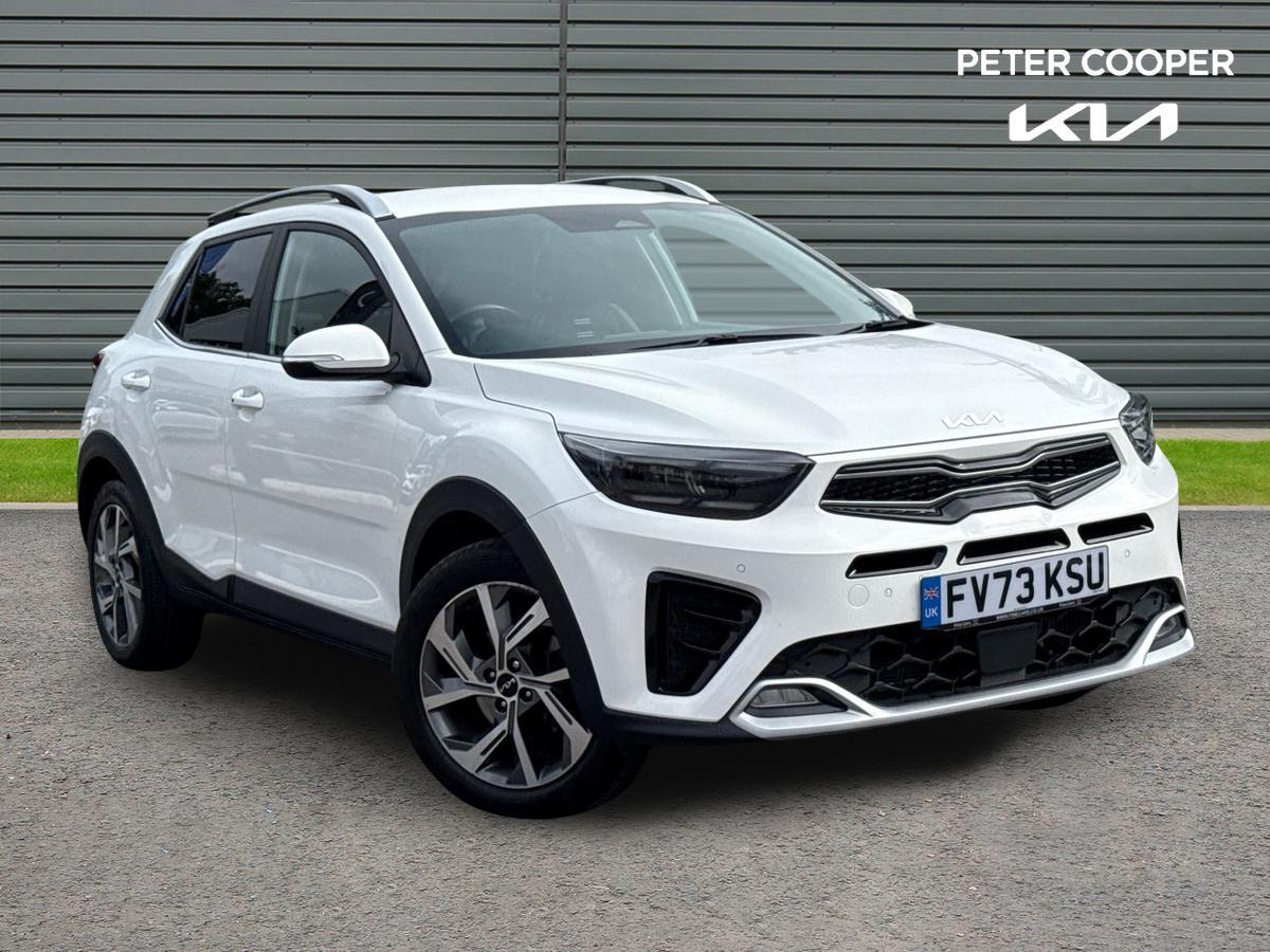 Main listing image - Kia Stonic