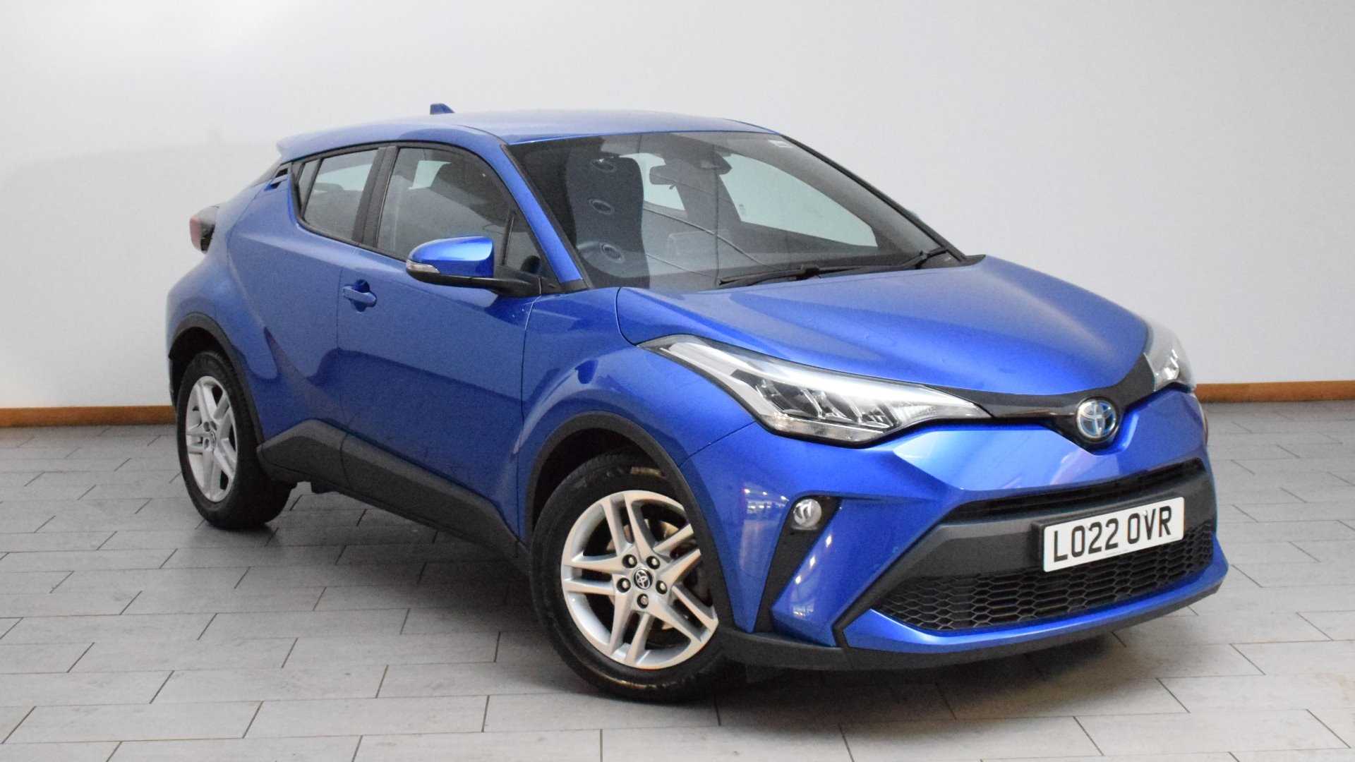 Main listing image - Toyota C-HR