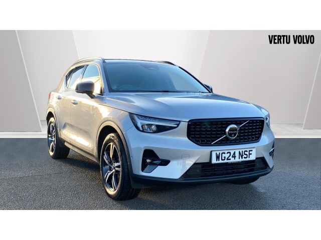 Main listing image - Volvo XC40