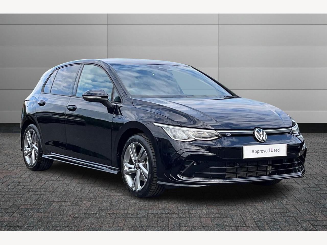 Main listing image - Volkswagen Golf