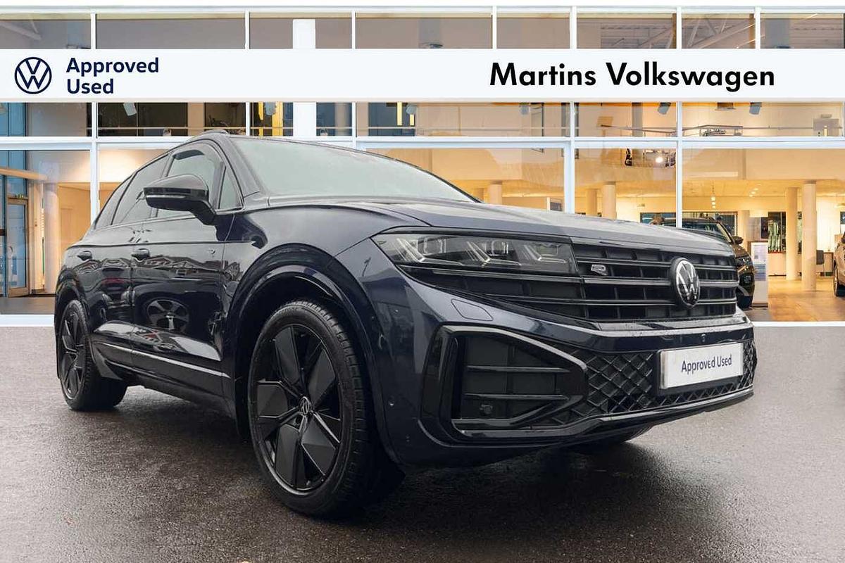 Main listing image - Volkswagen Touareg