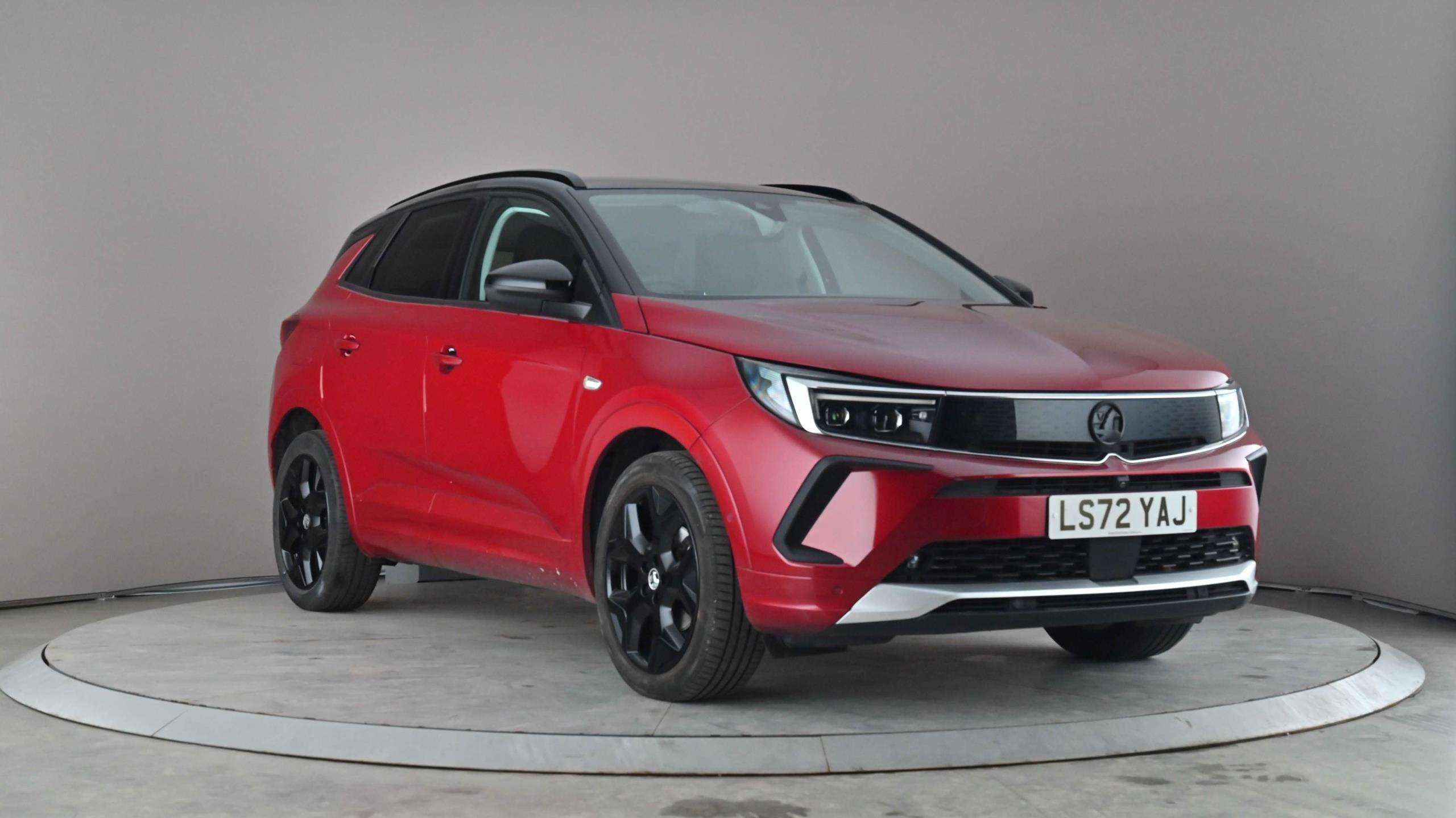 Main listing image - Vauxhall Grandland