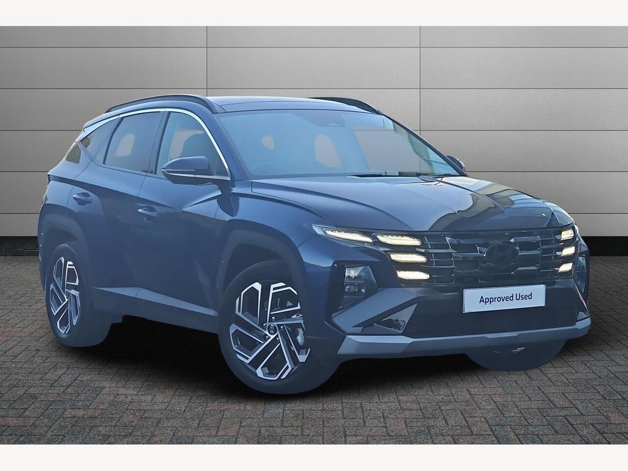 Main listing image - Hyundai Tucson