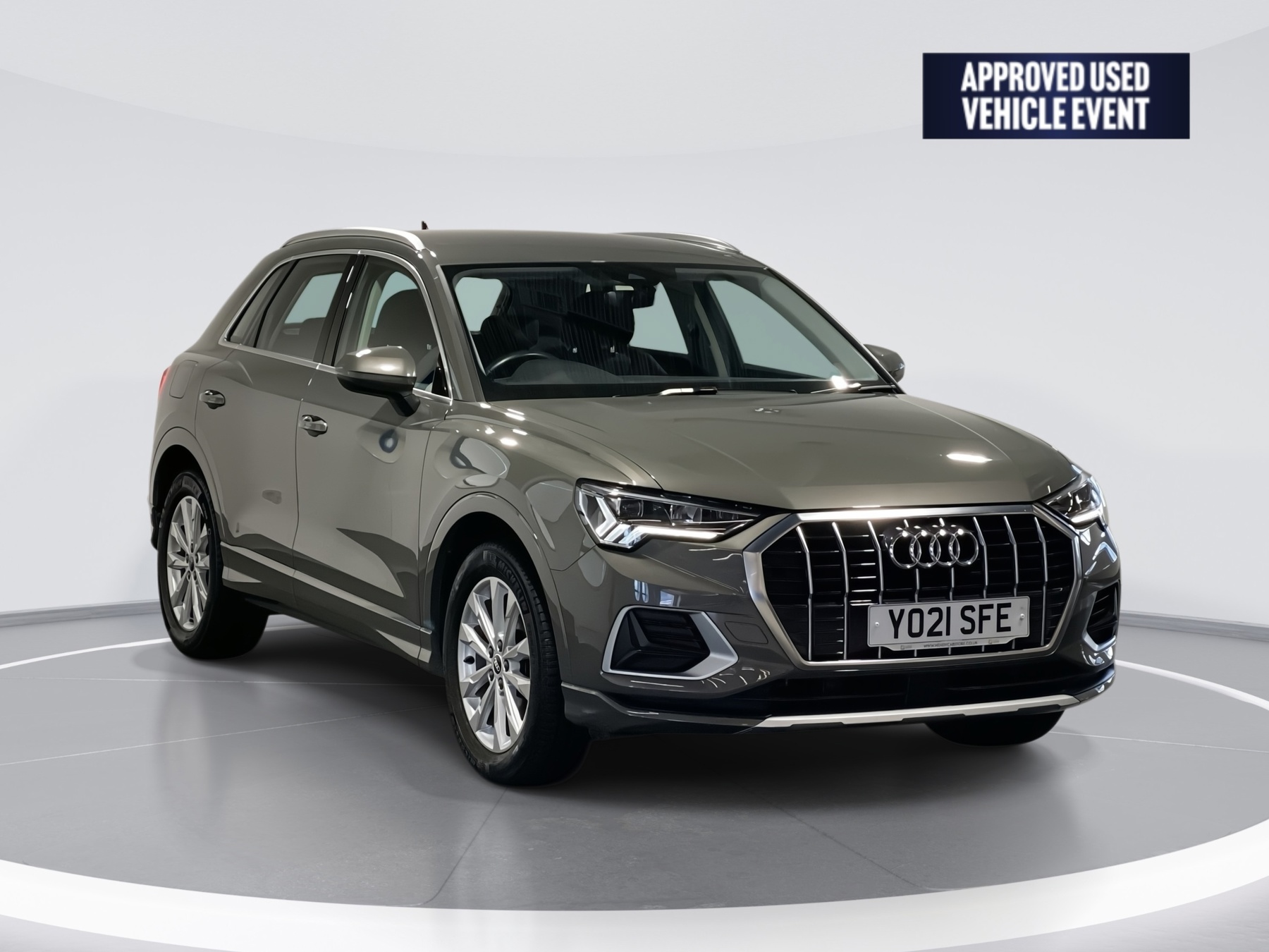 Main listing image - Audi Q3