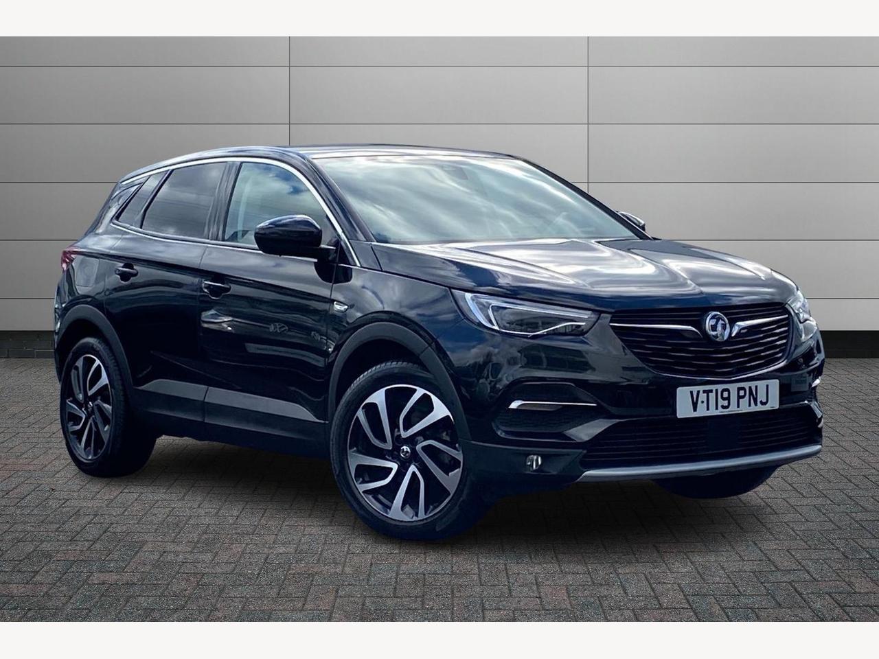 Main listing image - Vauxhall Grandland X