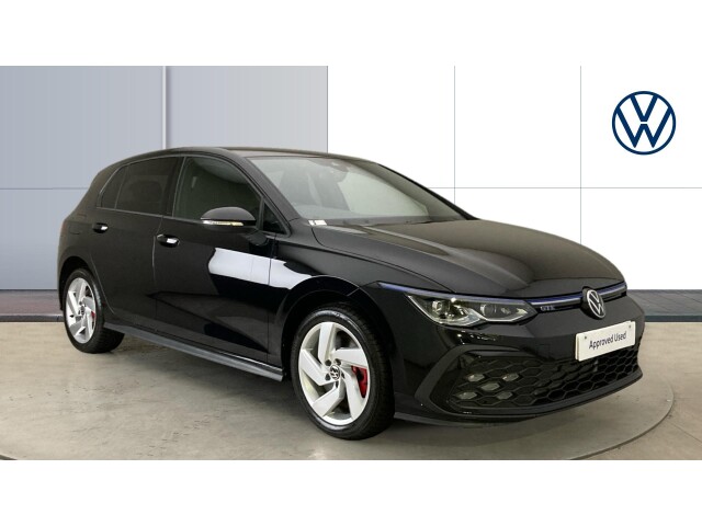 Main listing image - Volkswagen Golf GTE