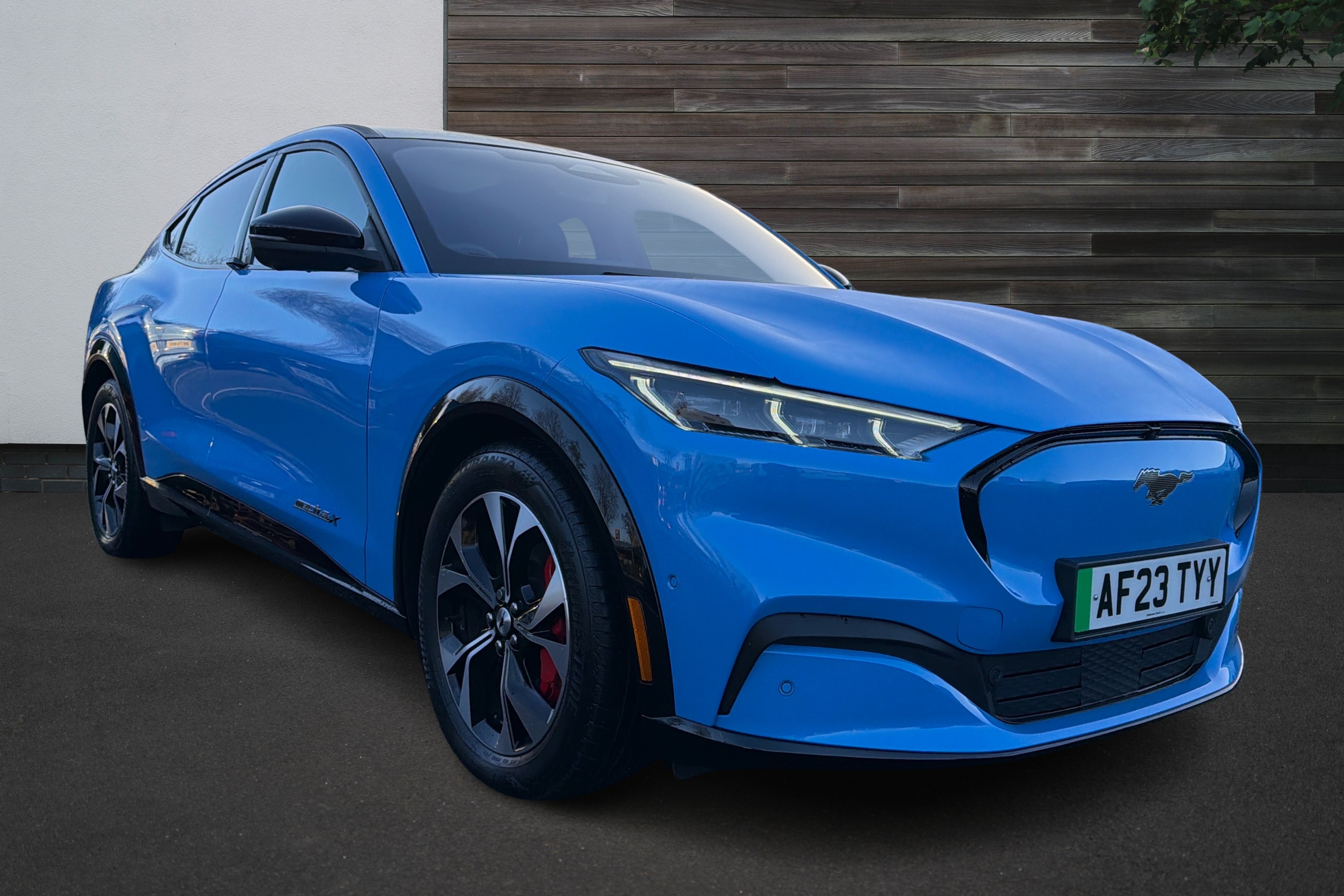 Main listing image - Ford Mustang Mach-E