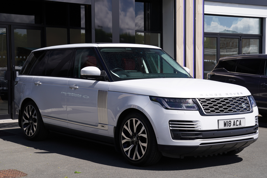 Main listing image - Land Rover Range Rover