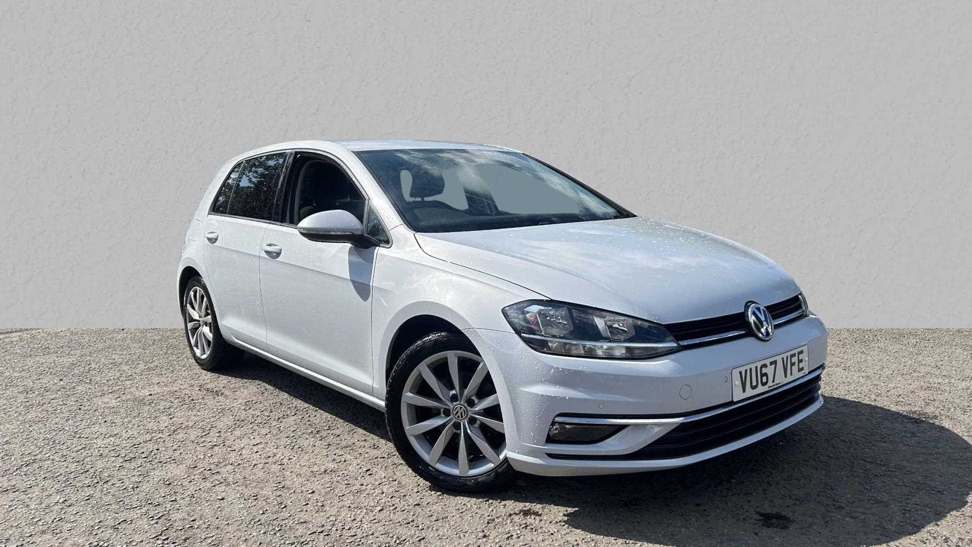 Main listing image - Volkswagen Golf