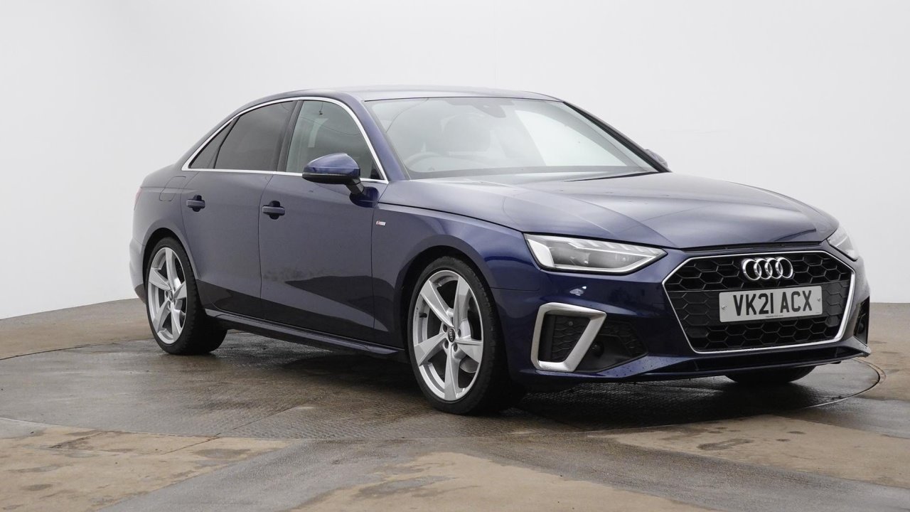Main listing image - Audi A4