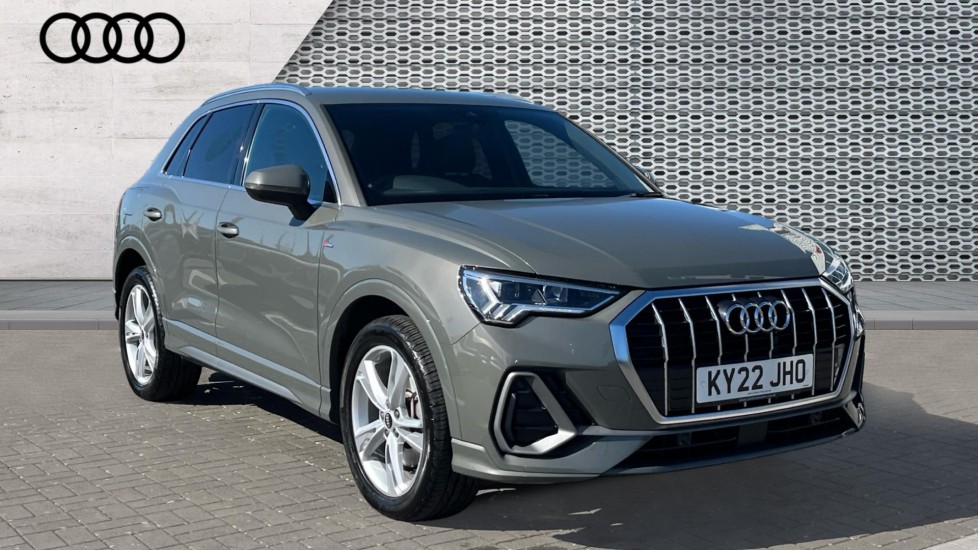 Main listing image - Audi Q3