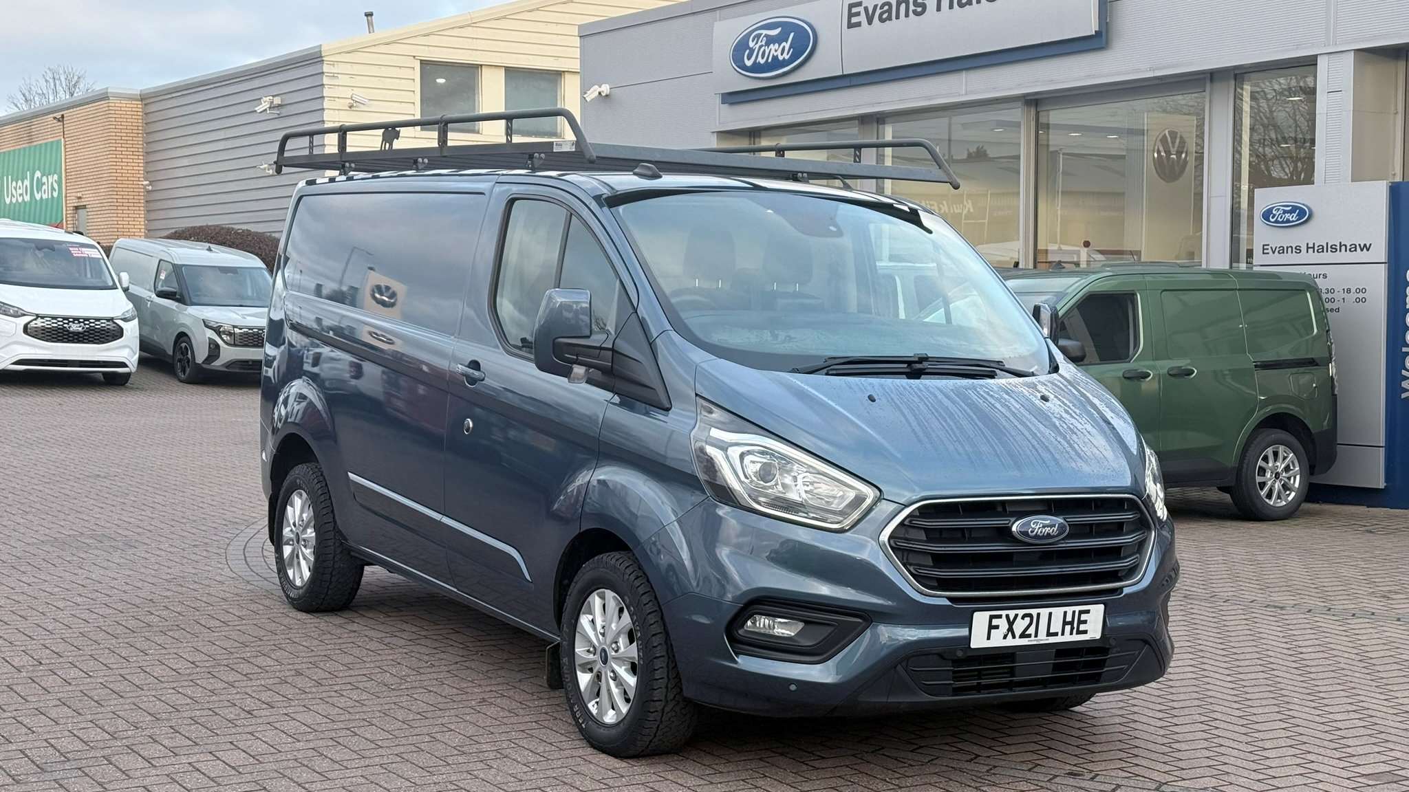 Main listing image - Ford Transit Custom