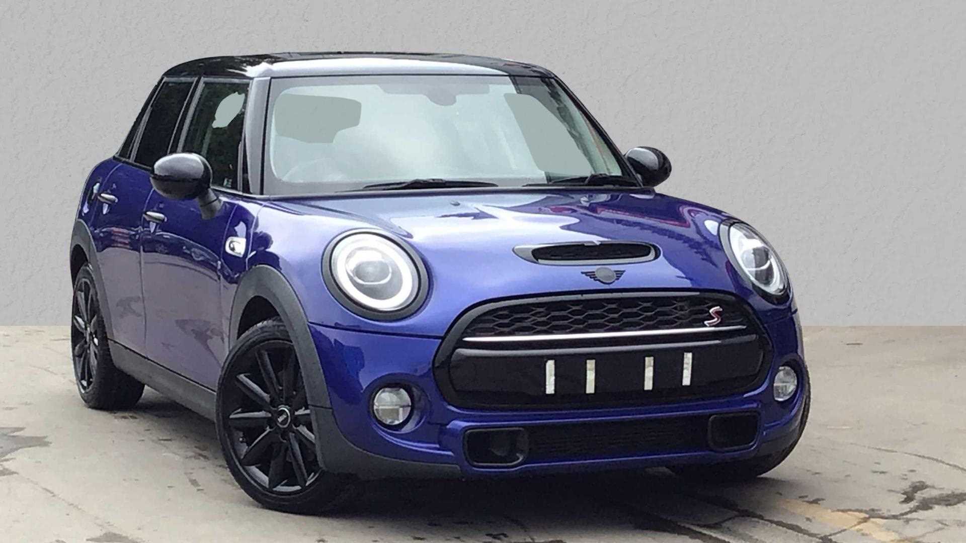 Main listing image - MINI Hatchback 5dr
