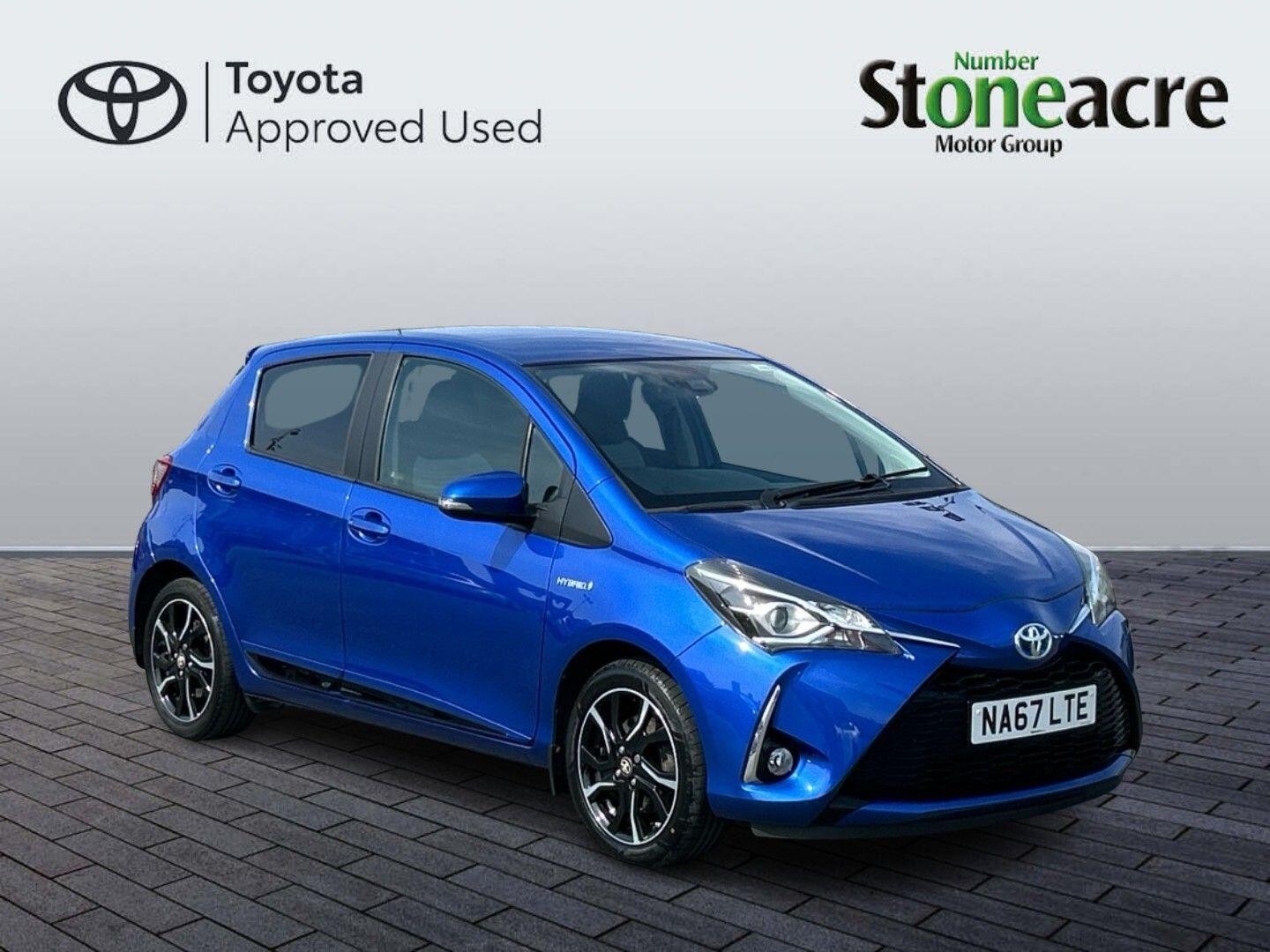 Main listing image - Toyota Yaris