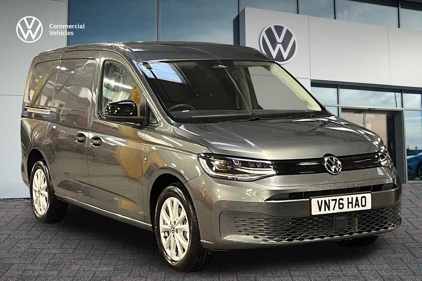 Main listing image - Volkswagen Caddy Maxi