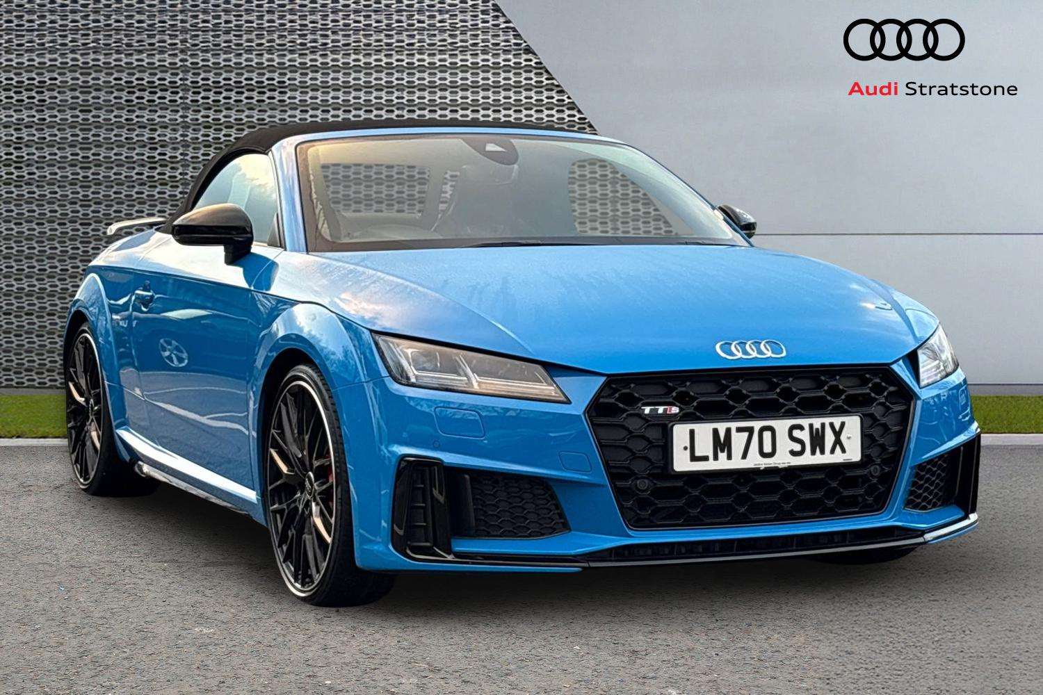 Main listing image - Audi TT S