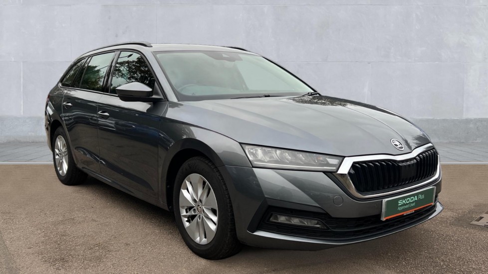 Main listing image - Skoda Octavia Estate