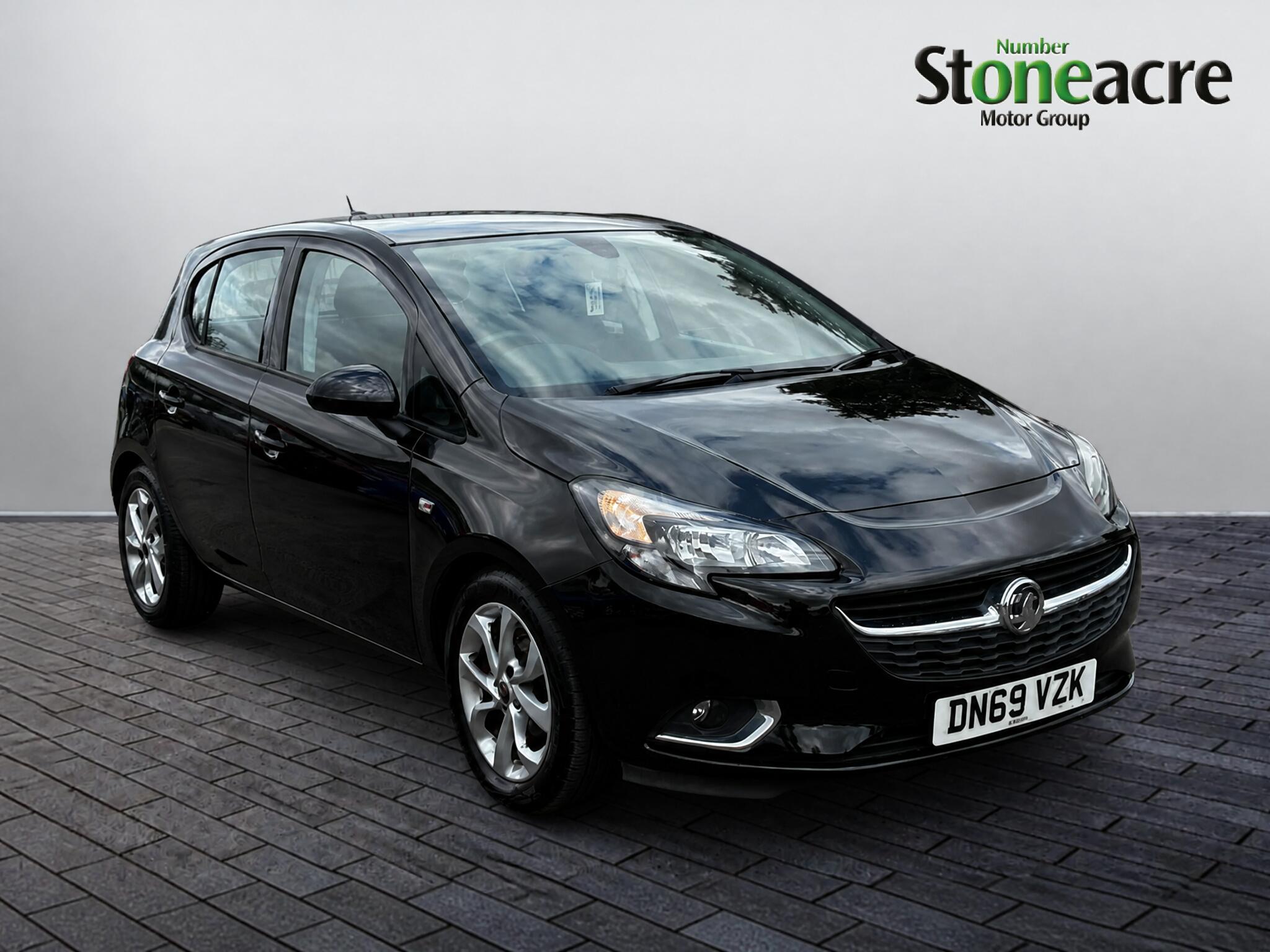 Main listing image - Vauxhall Corsa