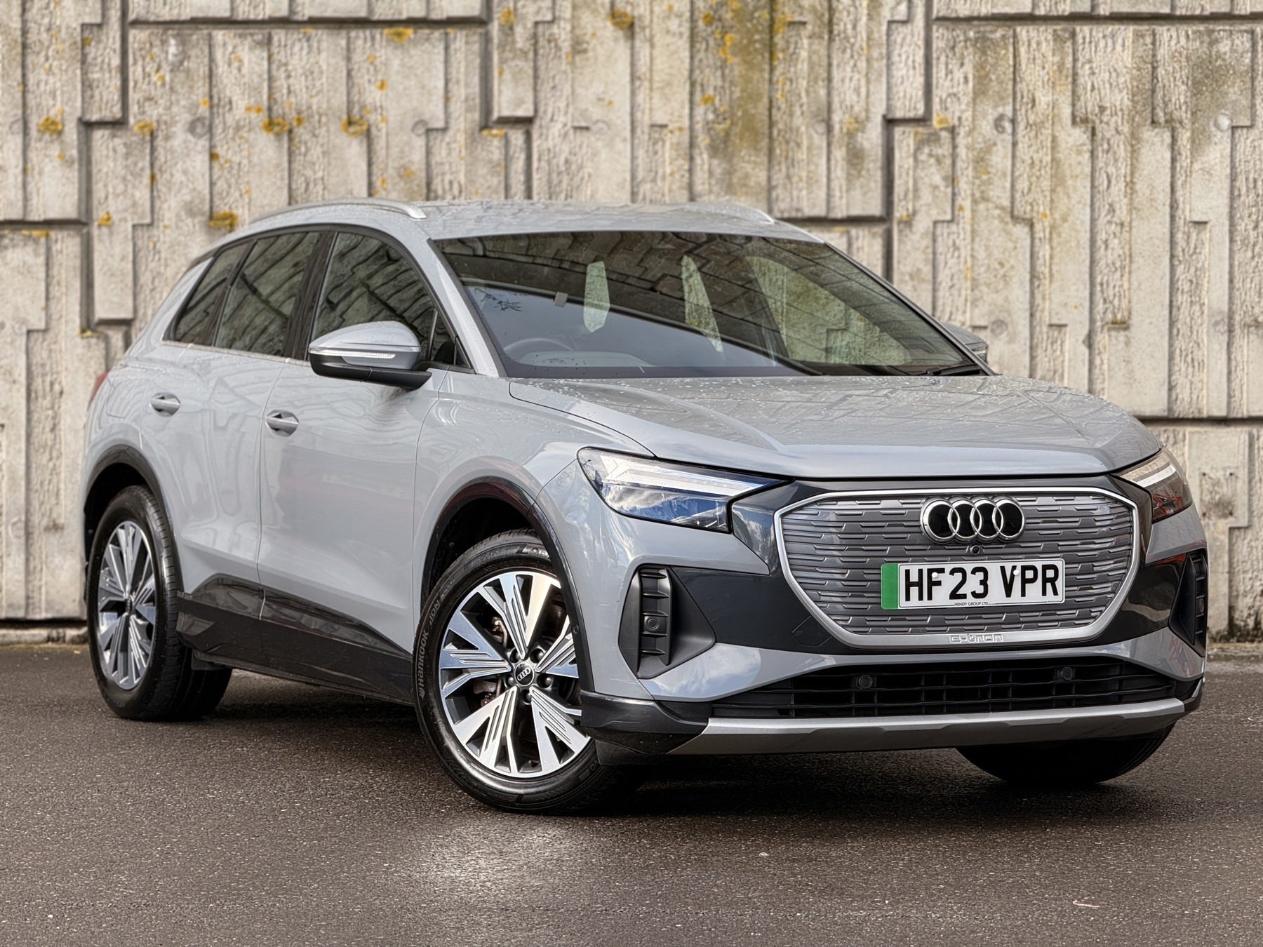 Main listing image - Audi Q4