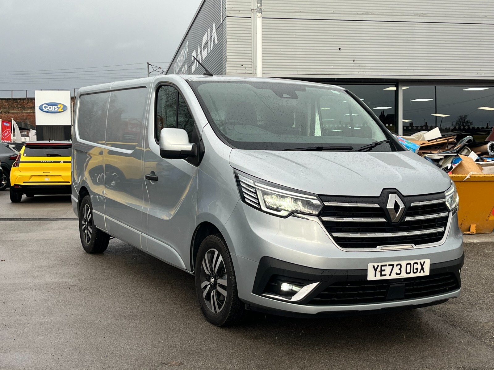 Main listing image - Renault Trafic
