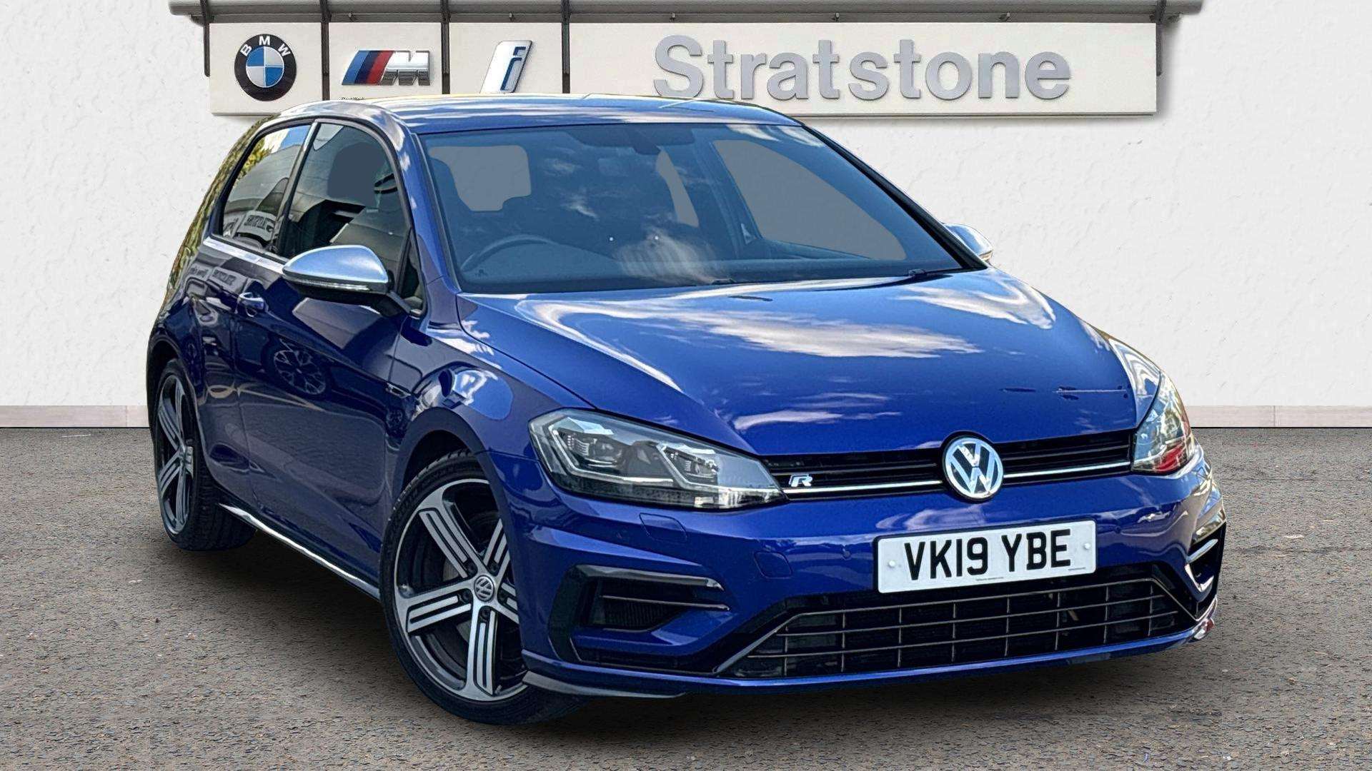 Main listing image - Volkswagen Golf R