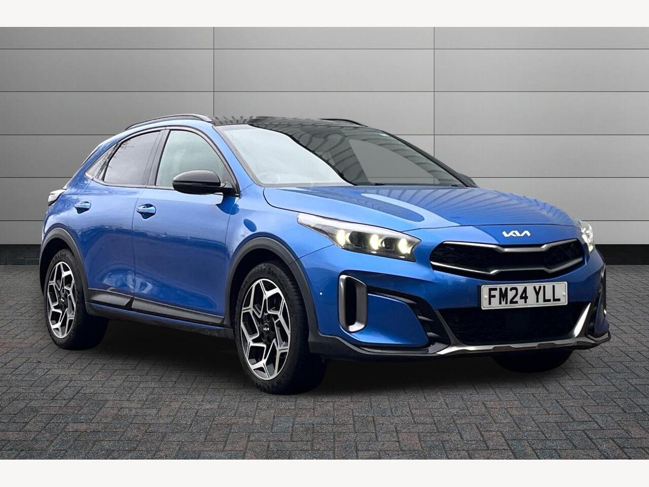 Main listing image - Kia XCeed