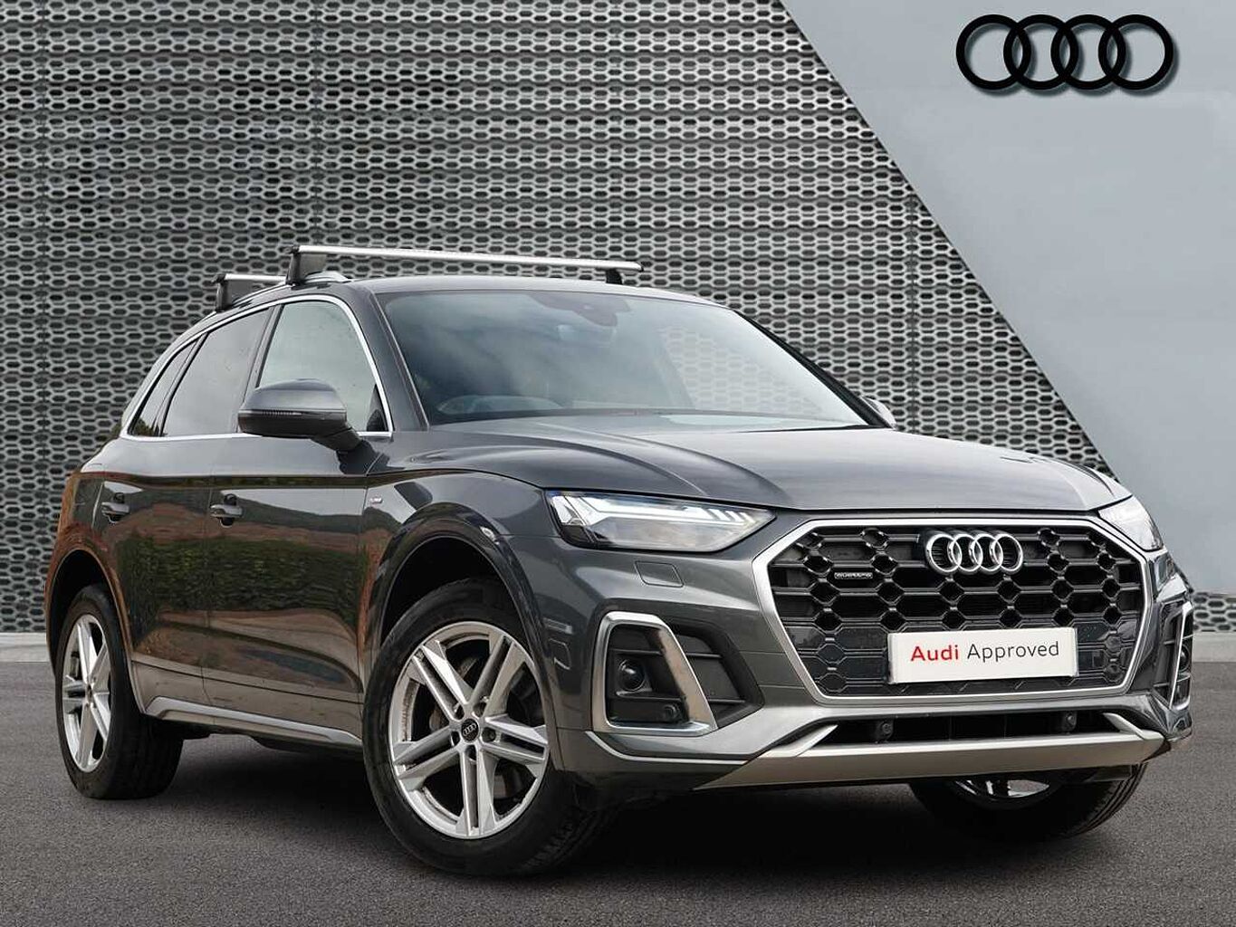 Main listing image - Audi Q5