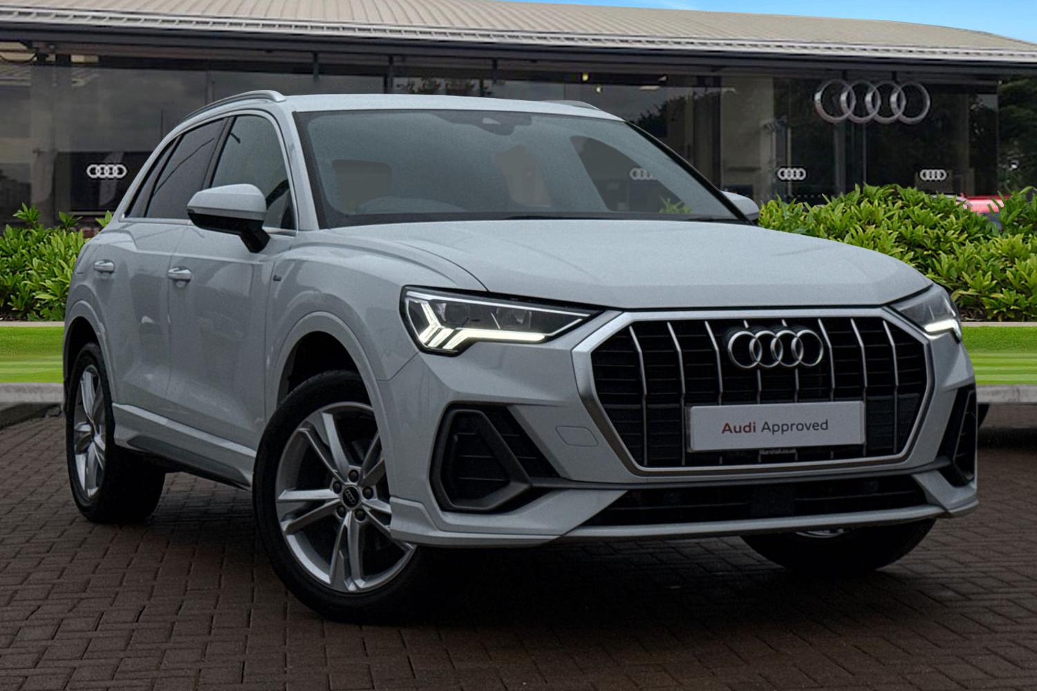 Main listing image - Audi Q3