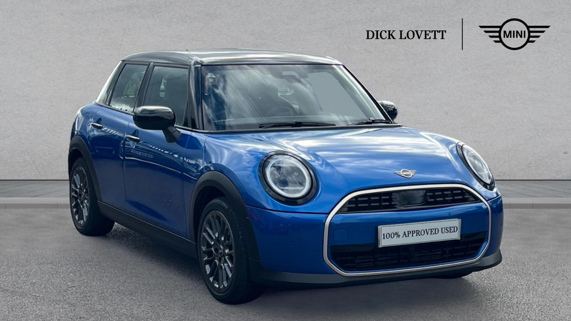 Main listing image - MINI Cooper