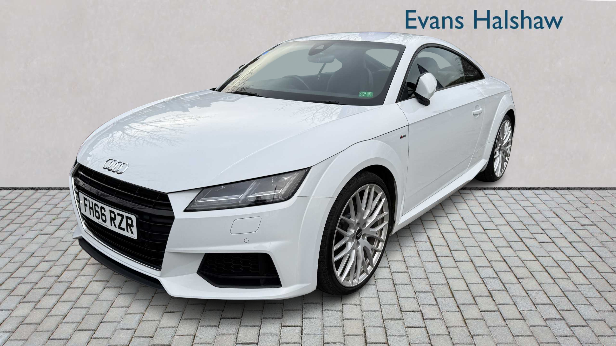 Main listing image - Audi TT