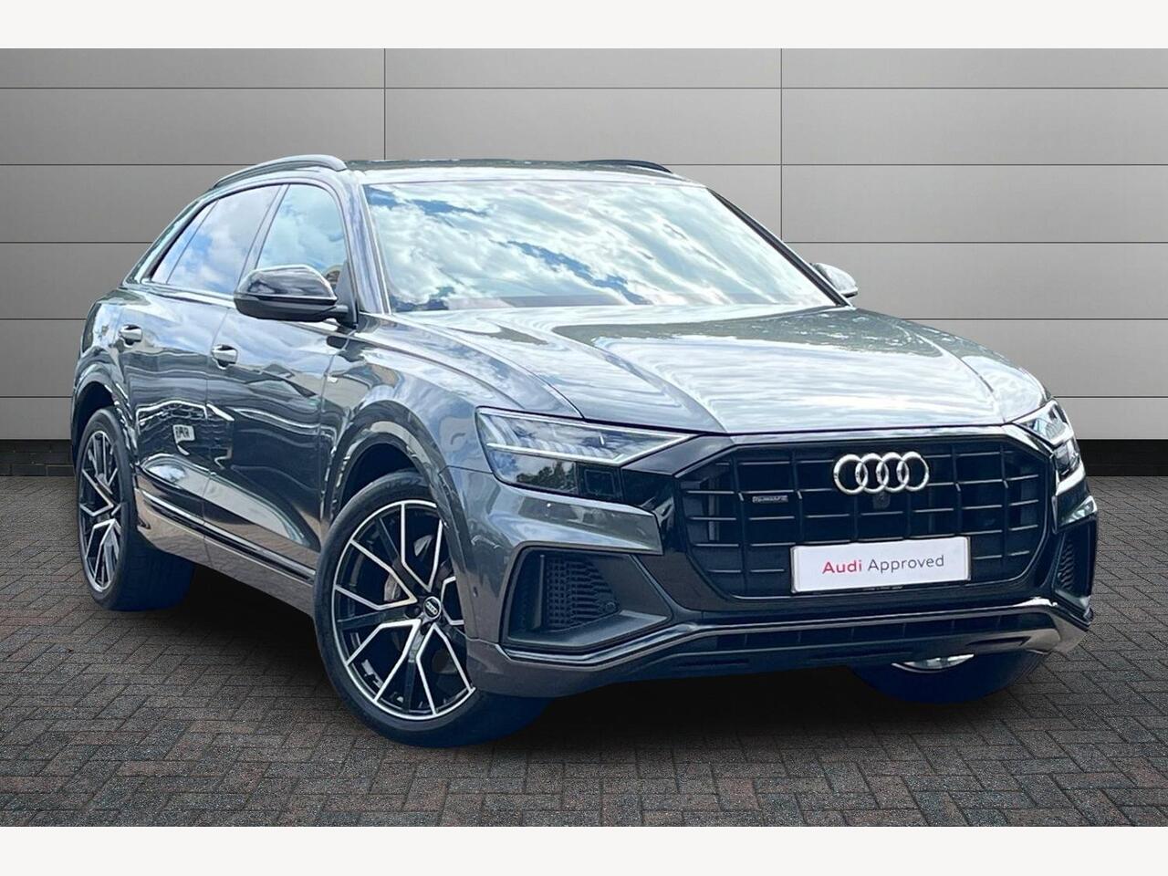 Main listing image - Audi Q8